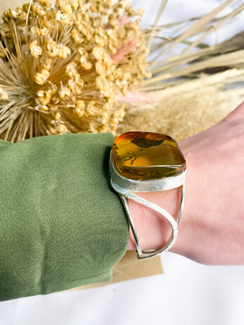 Unikatowa srebrna bransoletka z bursztynem Classic Art