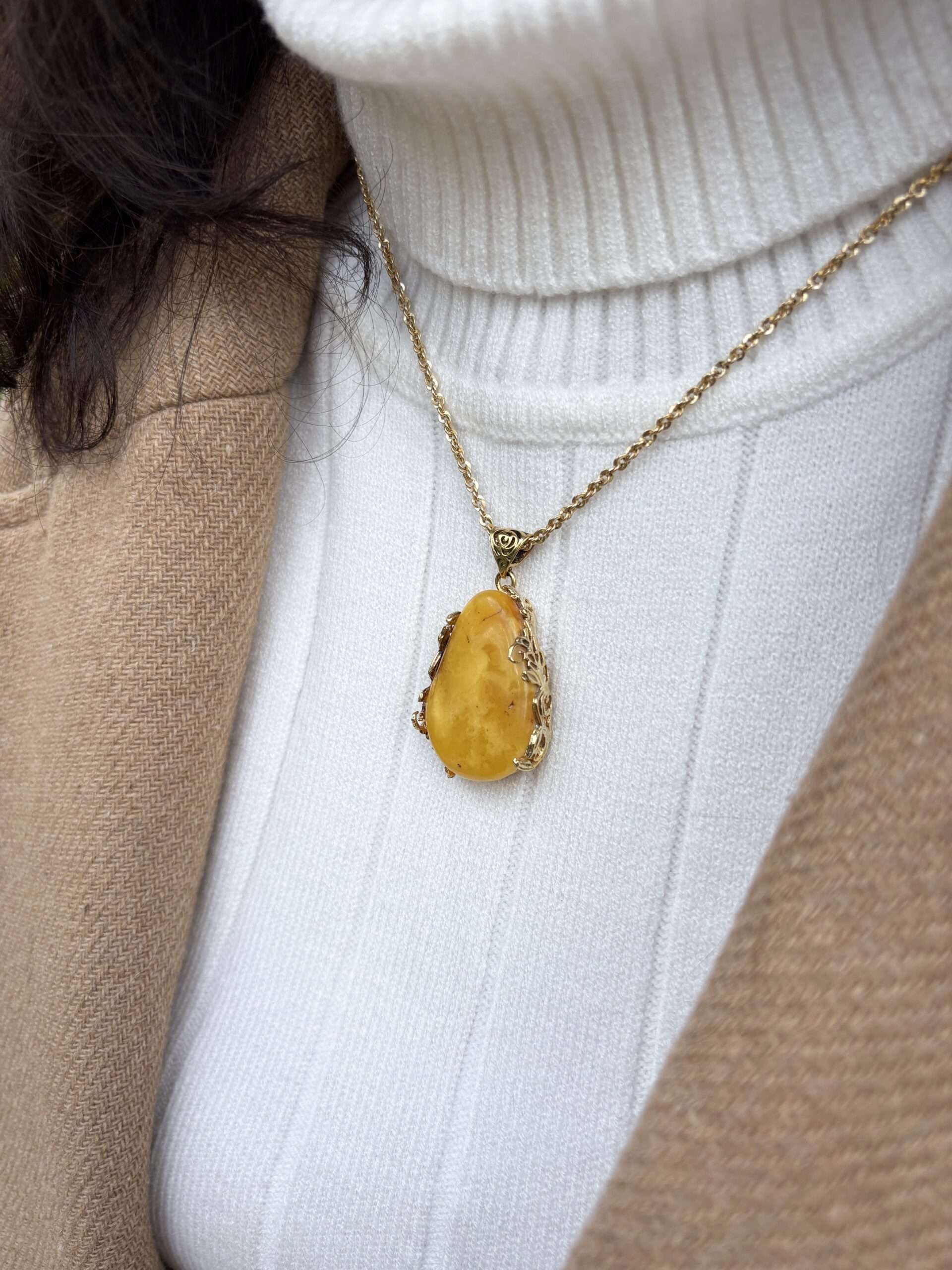 bransoletka srebrna liść klonu maple leaf z bursztynem