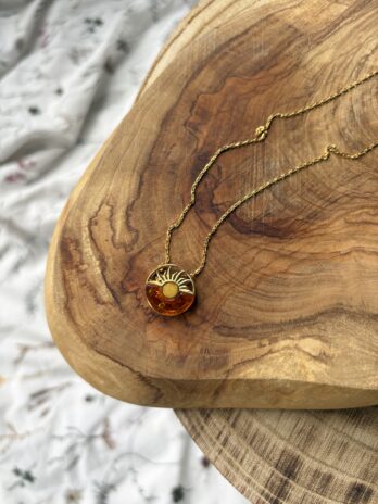 Wisiorek z bursztynem Zachód Słońca
