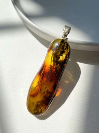 Wisior srebrny z bursztynem naturalnym Abyss