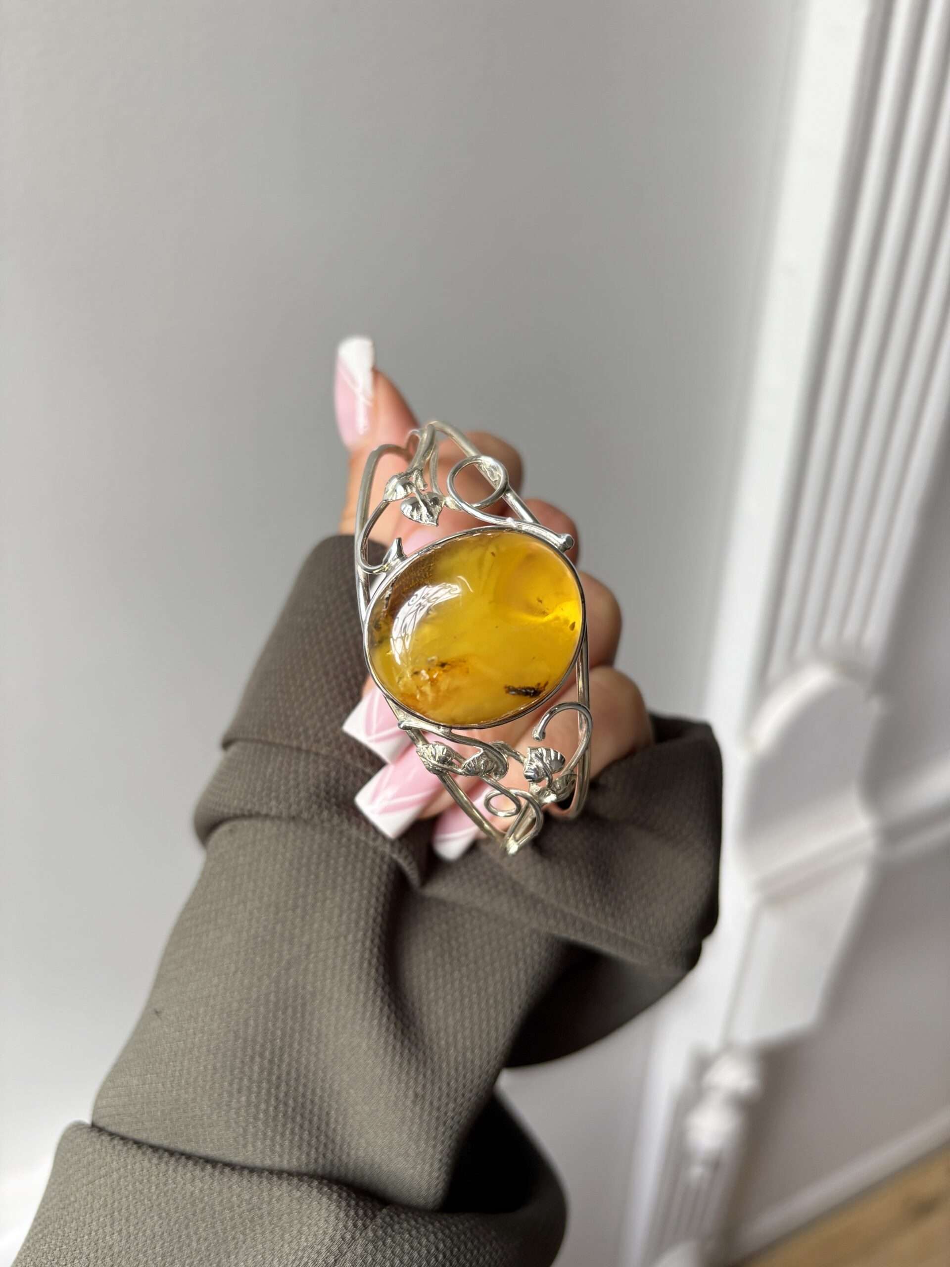 Bransoleta srebrna z bursztynem naturalnym