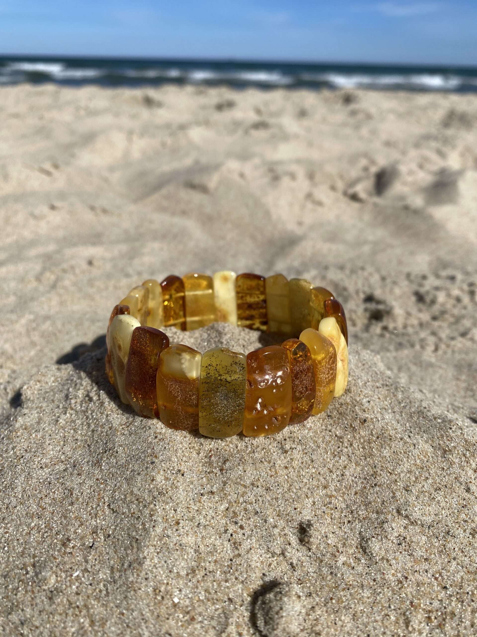 Bransoletka z surowego nieoszlifowanego bursztynu