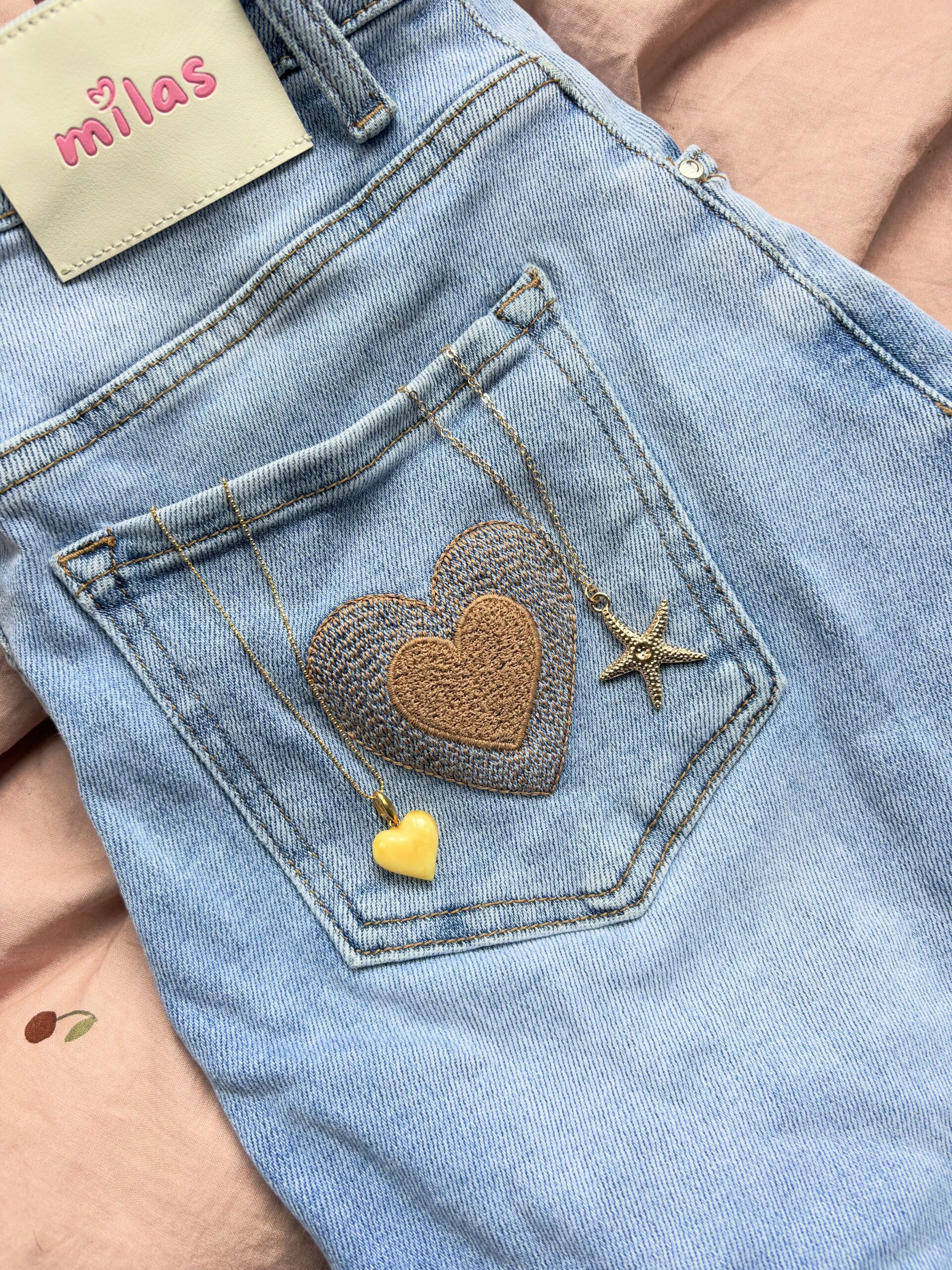 Naszyjnik Serce z bursztynu Golds Heart 3 Naszyjnik Serce z bursztynu Golds Heart