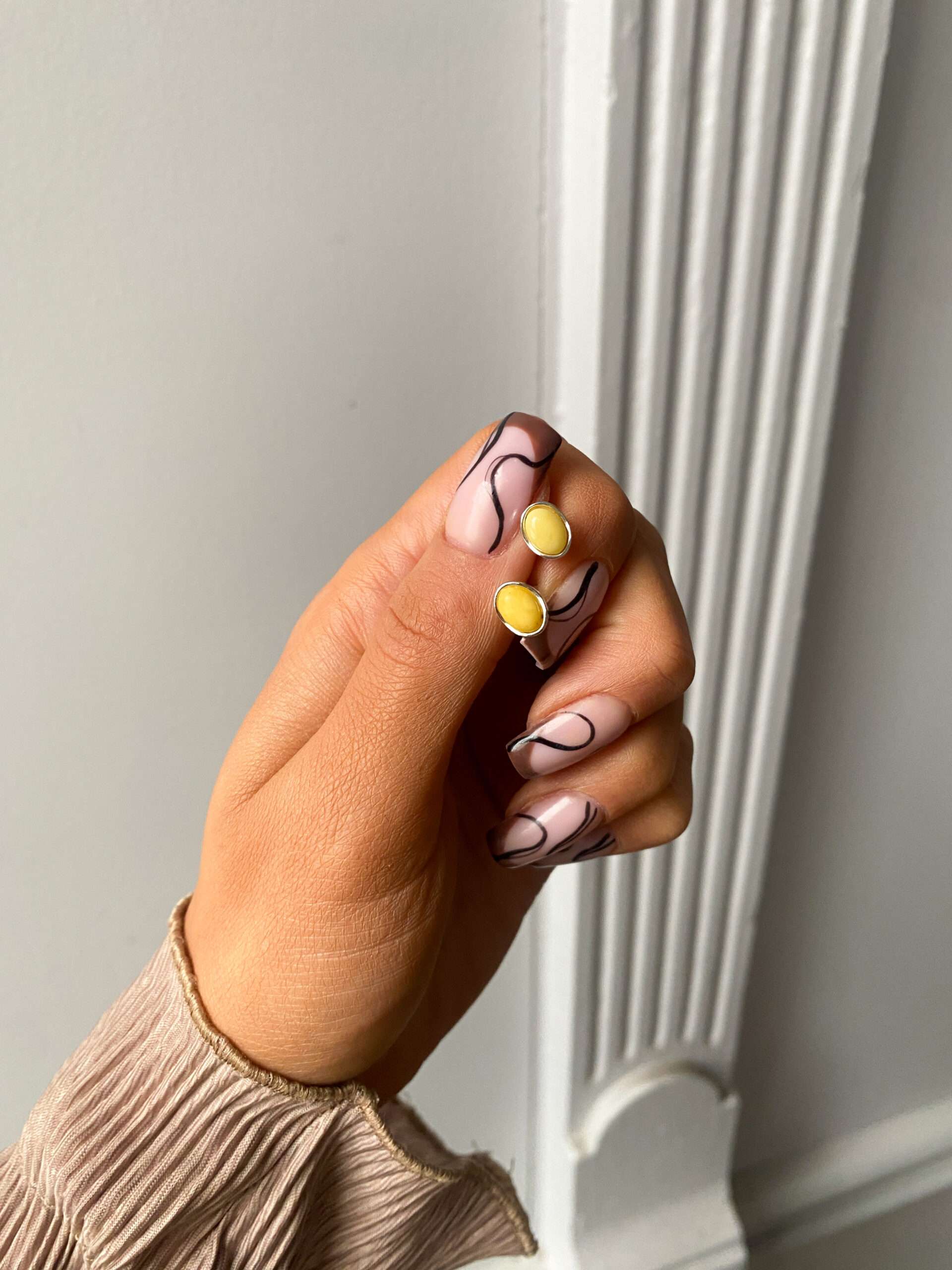 Kolczyki srebrne z bursztynem zielonym