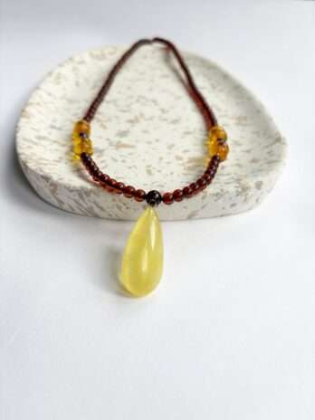 Naszyjnik z bursztynu bałtyckiego Heaven