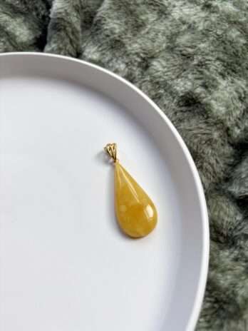 Wisiorek srebrny pozłacany z bursztynem mlecznym