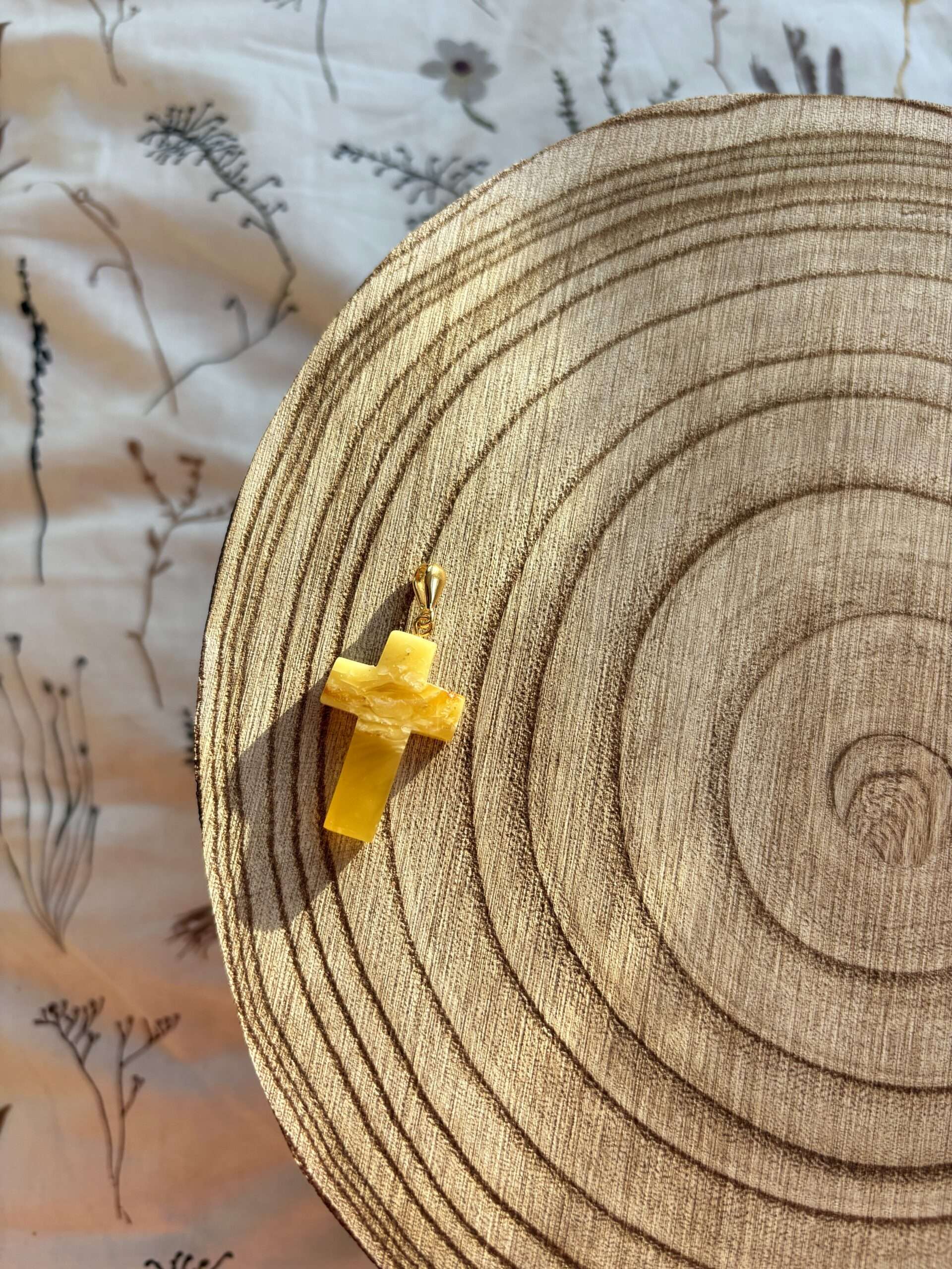 Wisiorek Krzyż z Bursztynu Srebrna Zawieszka 925 Pozłacana 4 Wisiorek Krzyż z Bursztynu Srebrna Zawieszka 925 Pozłacana - obrazek 2