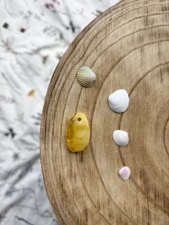 Wisiorek z bursztynu naturalnego biało-cytrynowego Baltic Sun