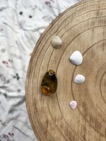 Wisiorek z bursztynu naturalnego Baltic Sun