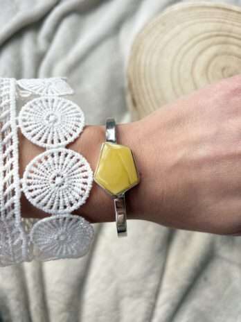 Bransoletka srebrna z bursztynem mlecznym