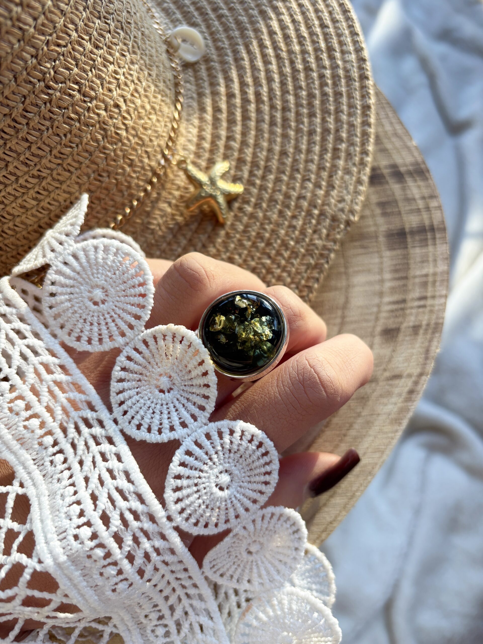 Bransoletka srebrna z bursztynem miodowym