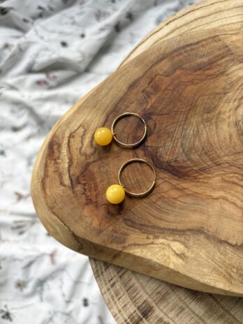 Kolczyki kółka z bursztynem kulki Baltic Sand