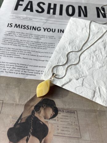 Wisiorek srebrny z bursztynem mlecznym Vanilla