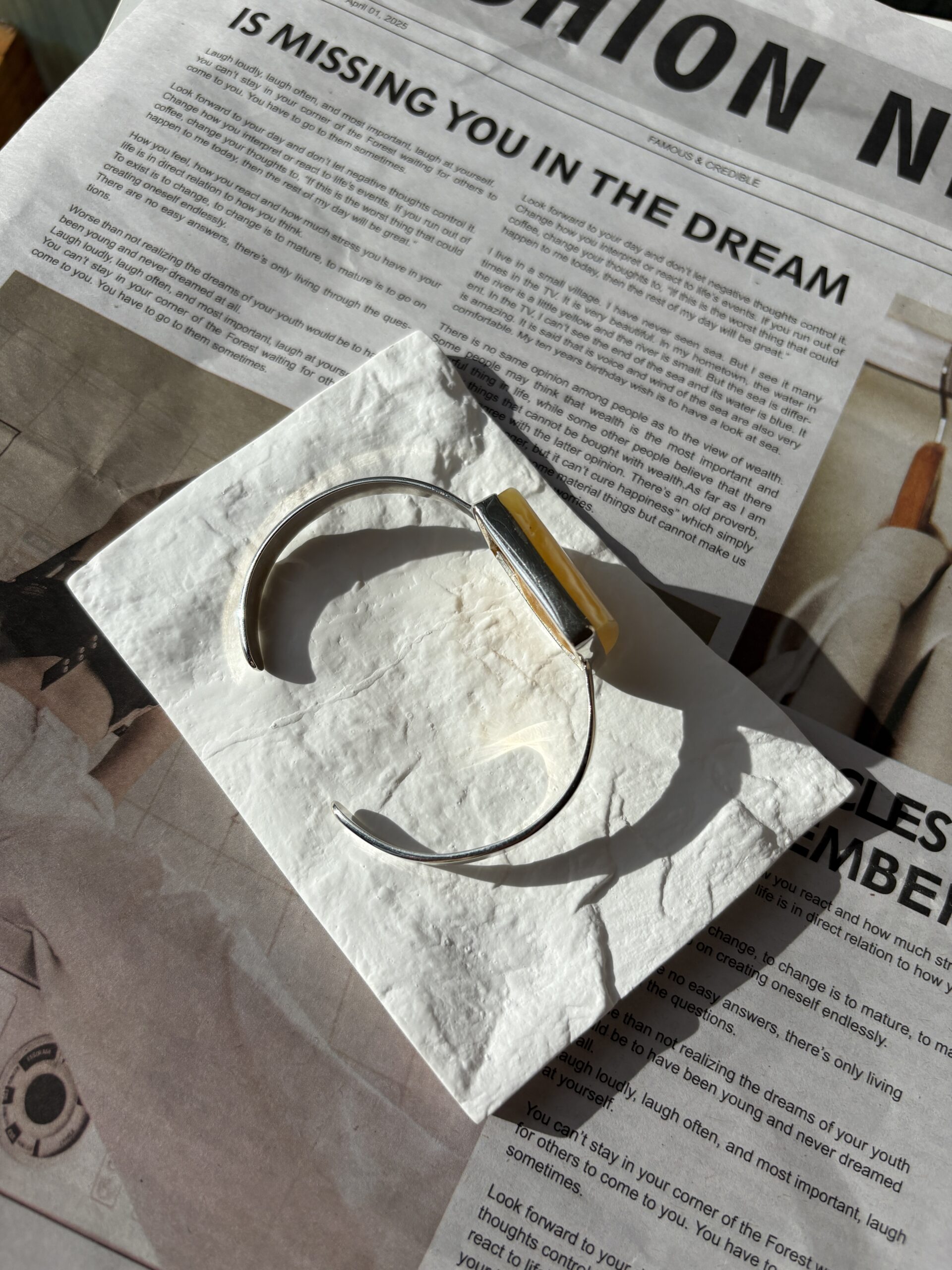 Bransoletka z mlecznym bursztynem 5 Bransoletka z mlecznym bursztynem - obrazek 3