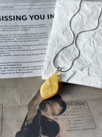 Wisiorek srebrny z bursztynem mlecznym Vanilla