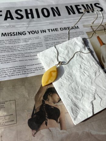 Wisiorek srebrny z bursztynem mlecznym Vanilla