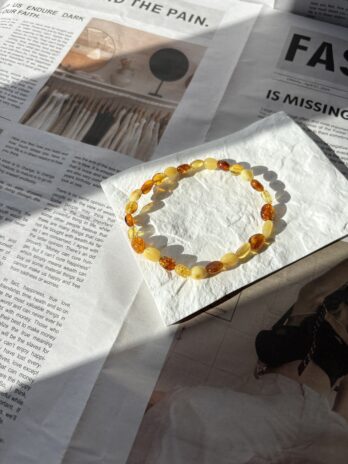 Bransoletka z bursztynu bałtyckiego