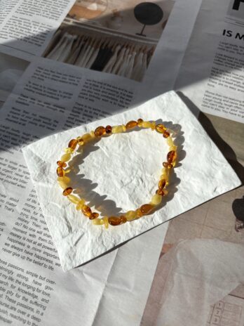 Bransoletka z bursztynu bałtyckiego
