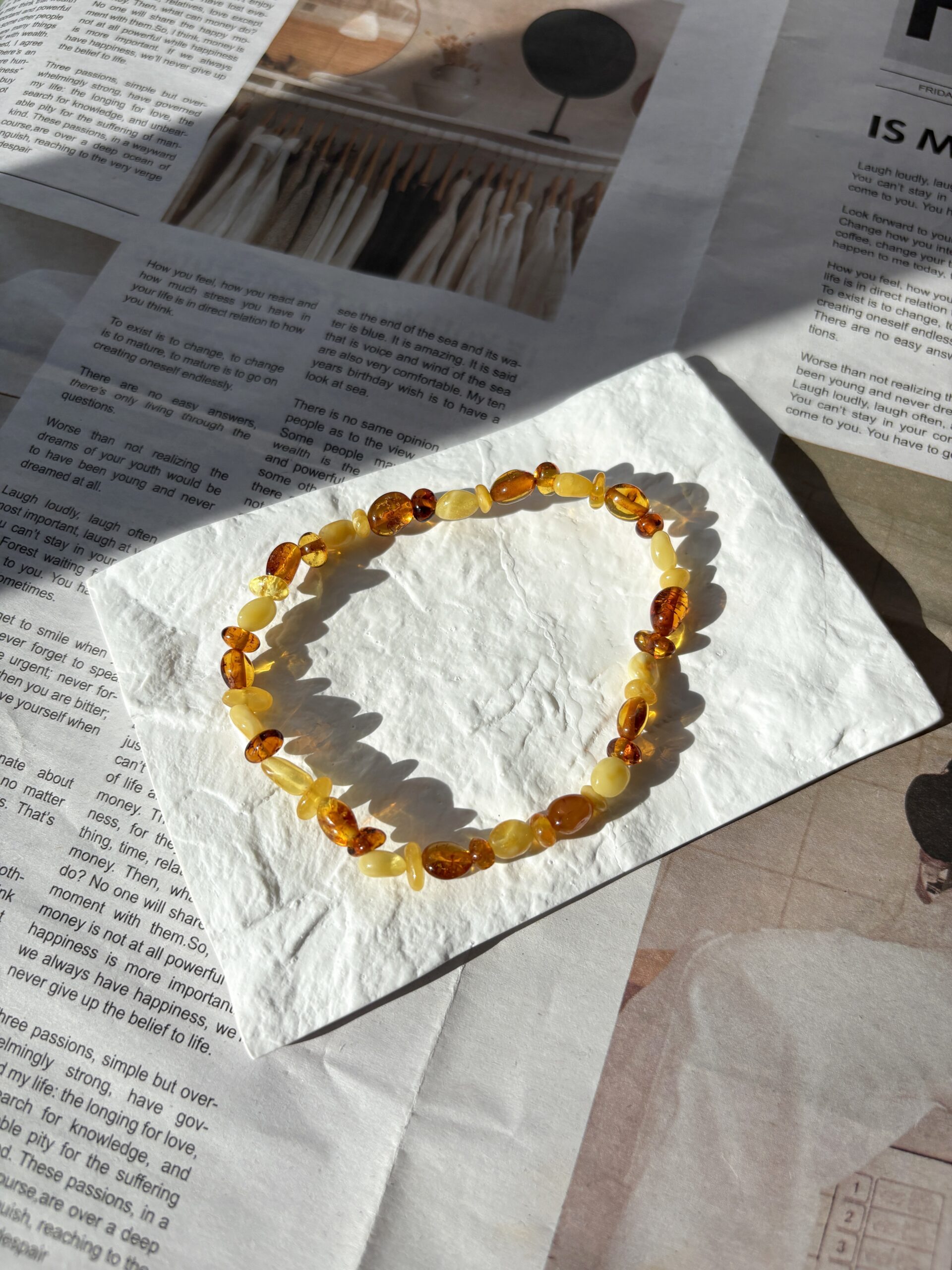 Bransoletka z bursztynu bałtyckiego