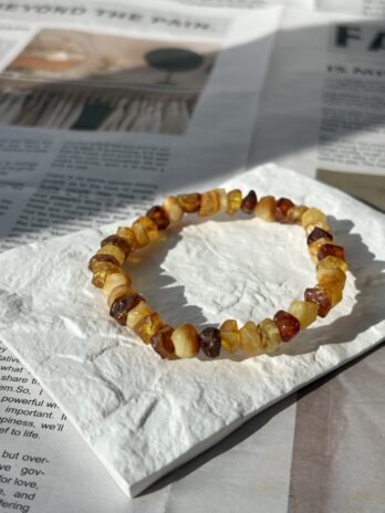 Bransoletka z bursztynu bałtyckiego
