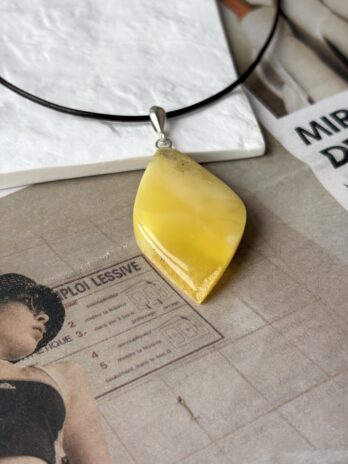 Wisiorek srebrny z bursztynem mlecznym Vanilla