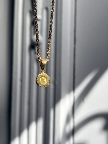 Wisiorek z bursztynem i cyrkoniami Glow