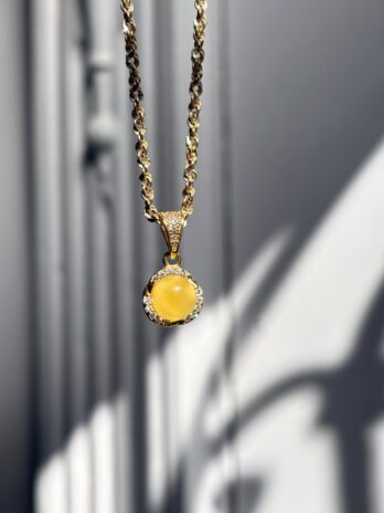 Wisiorek z bursztynem i cyrkoniami Glow